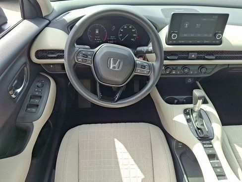 Used 2024 Honda HR-V LX image 12