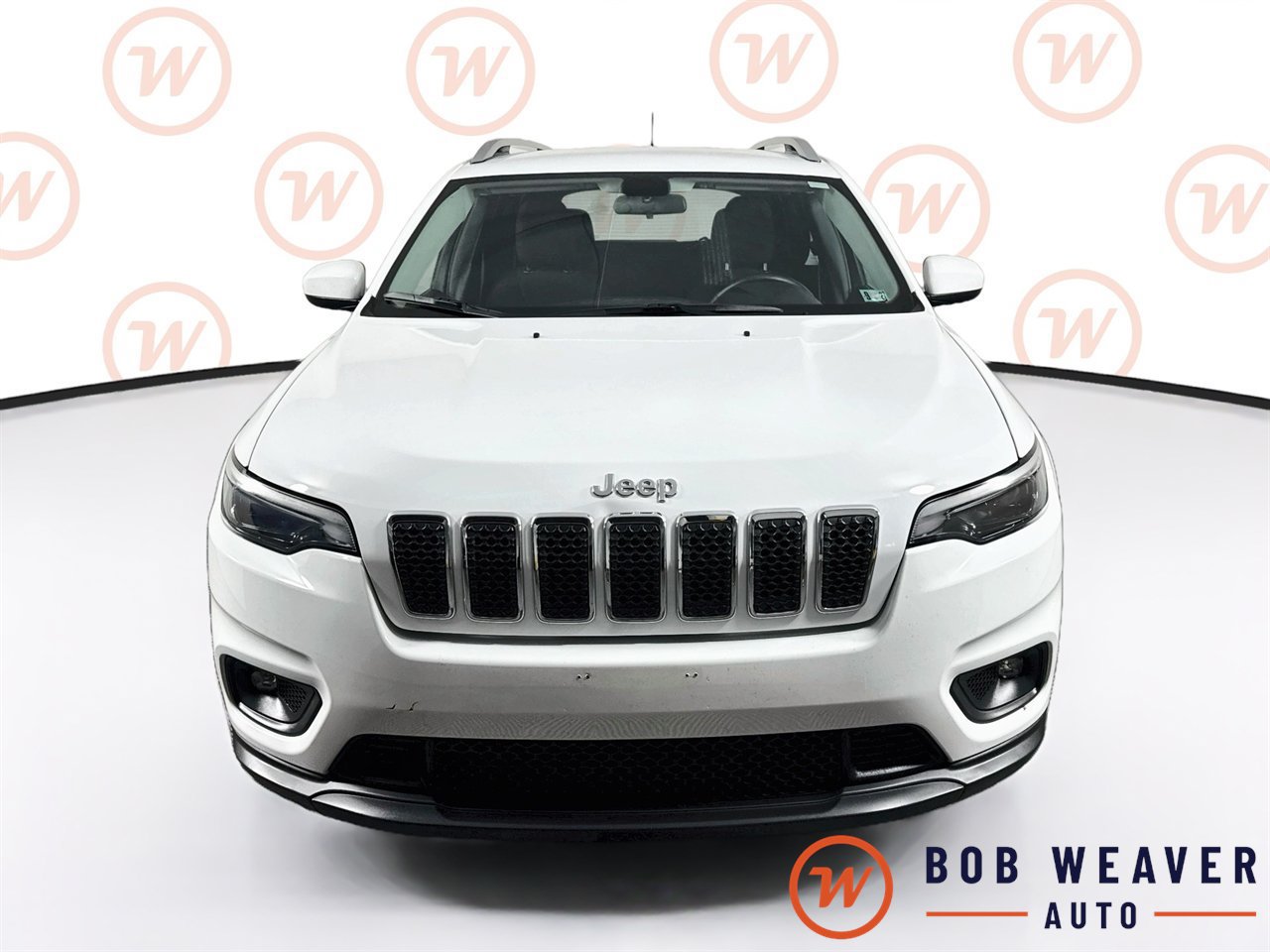 Used 2019 Jeep Cherokee Latitude w/ Cold Weather Group AWD/4WD image 2