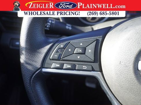 Used 2024 Nissan Altima 2.5 SV image 18