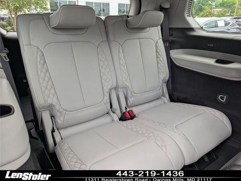 Used 2023 Jeep Grand Cherokee L Summit w/ Advanced Protech Group IV AWD/4WD image 13