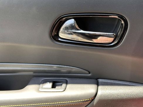 Used 2023 Dodge Durango R/T AWD/4WD image 21