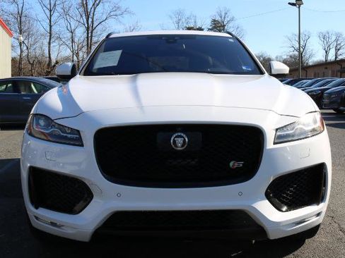 Used 2018 Jaguar F-PACE S image 2