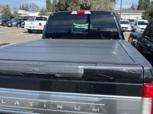 Certified 2017 Ford F250 Platinum w/ Platinum Ultimate Package image 11