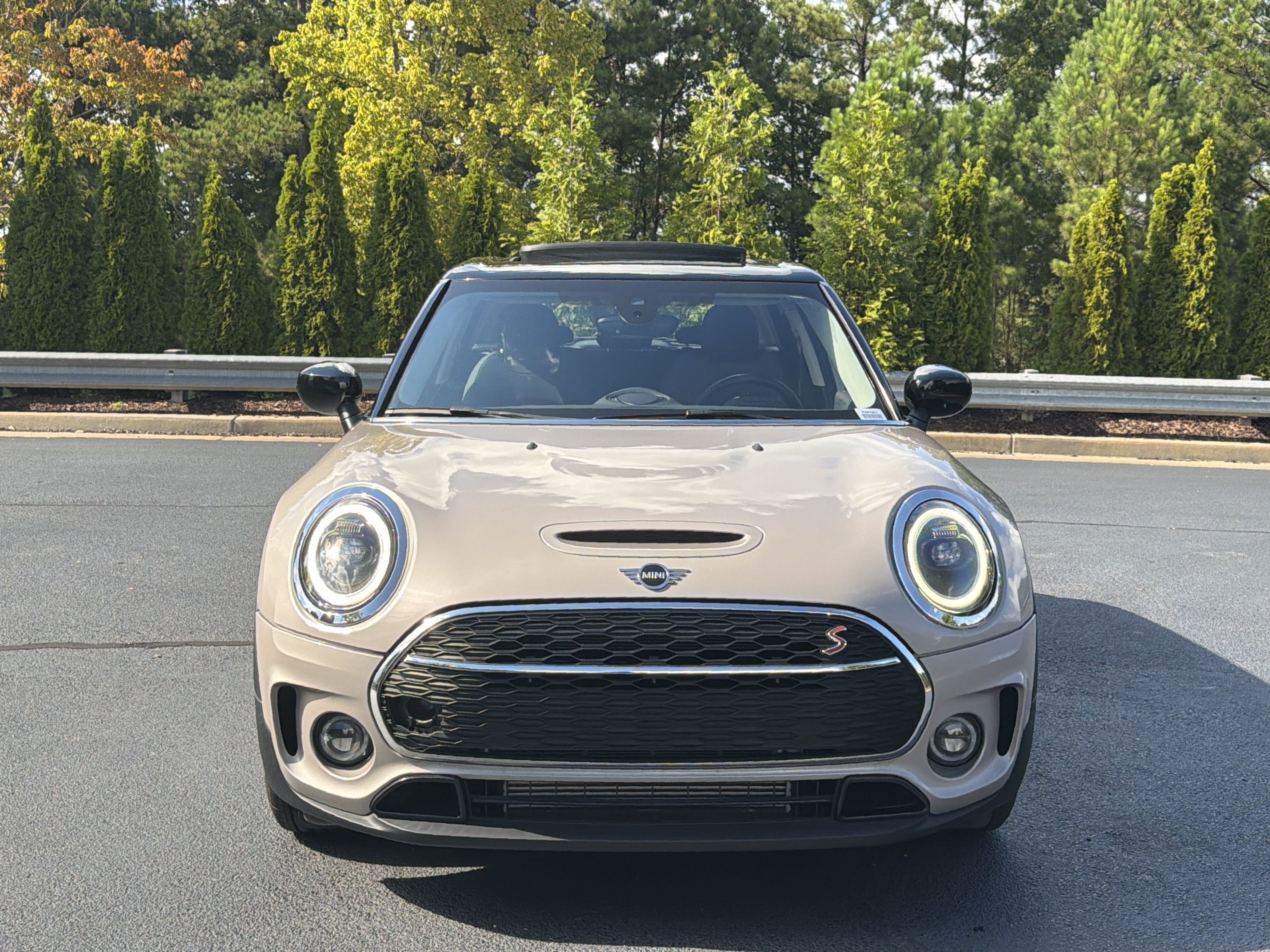 Certified 2024 MINI Cooper Clubman S FWD image 12