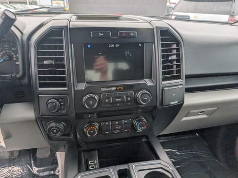 Used 2018 Ford F150 XL w/ Equipment Group 101A Mid AWD/4WD image 19