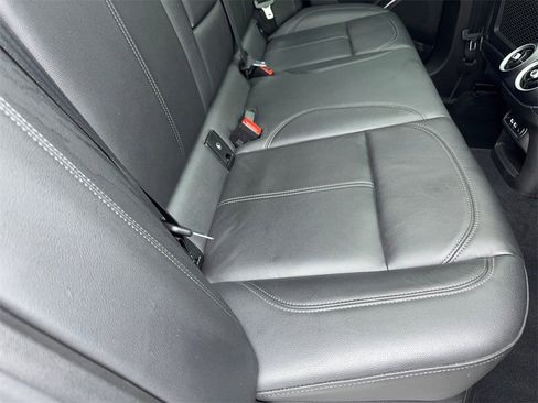 Used 2022 Alfa Romeo Stelvio Ti image 47