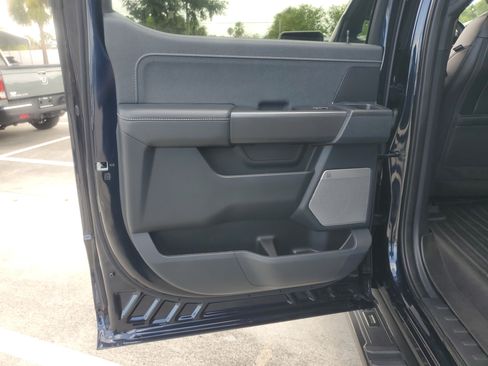 Used 2025 Ford F150 Lariat w/ Equipment Group 501A Mid AWD/4WD image 17