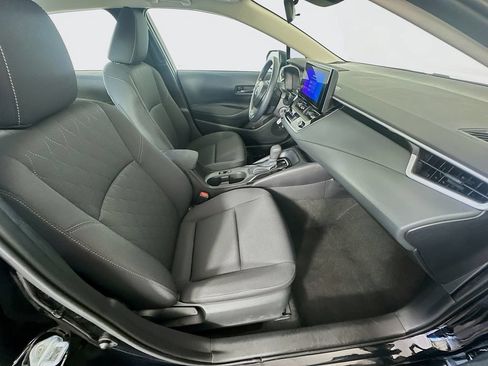Certified 2025 Toyota Corolla LE FWD image 26