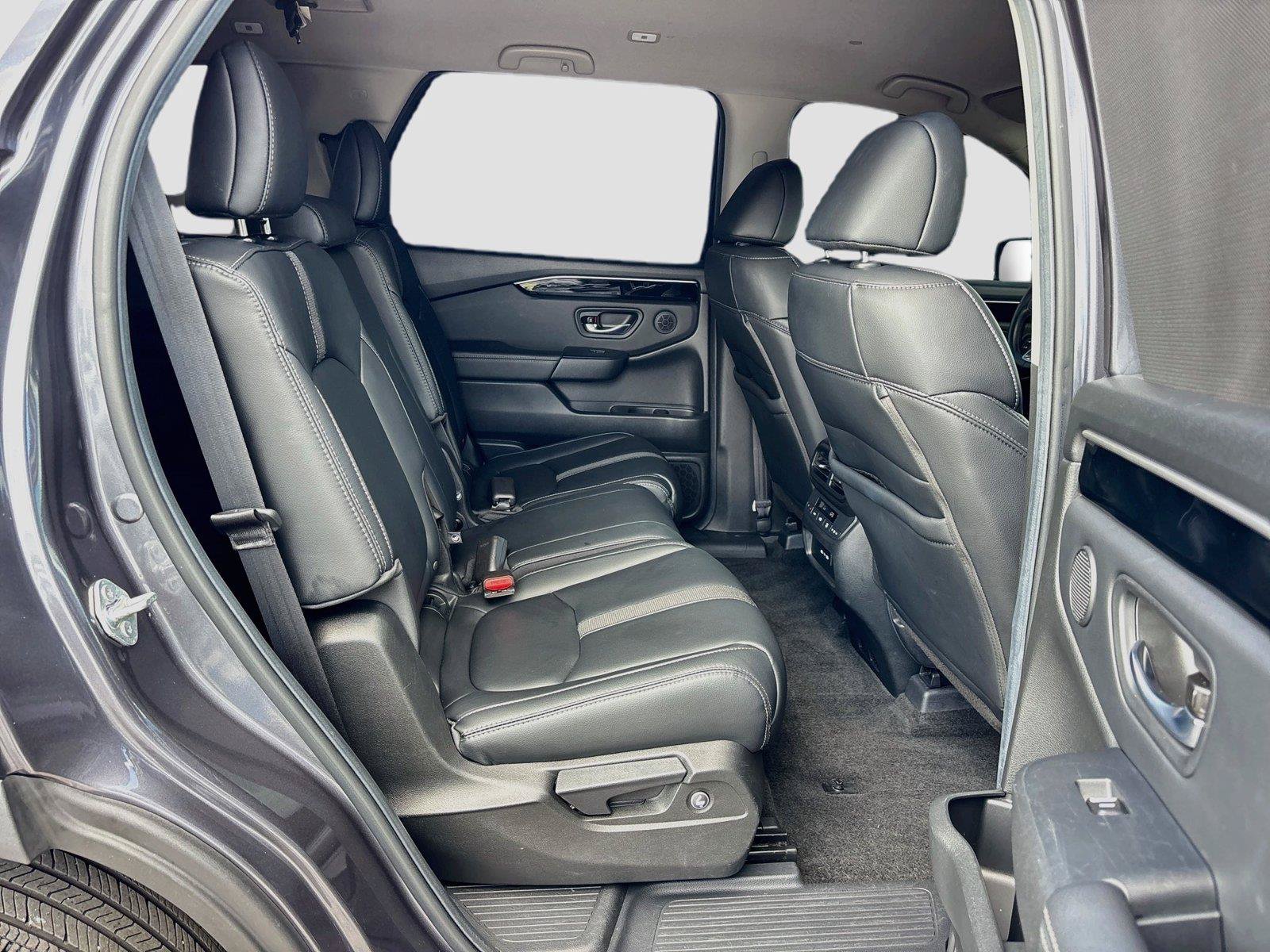 Certified 2025 Honda Pilot EX-L image 31
