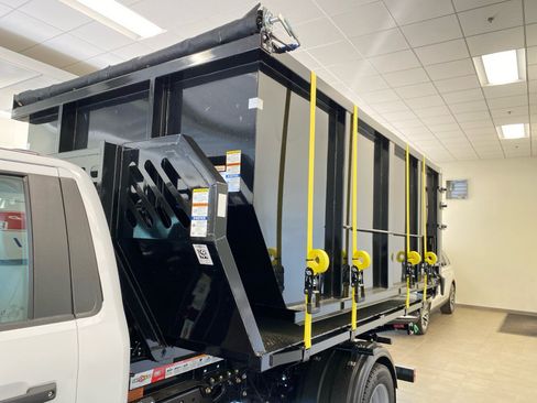New 2026 Ford F550 4x4 Regular Cab Super Duty image 5