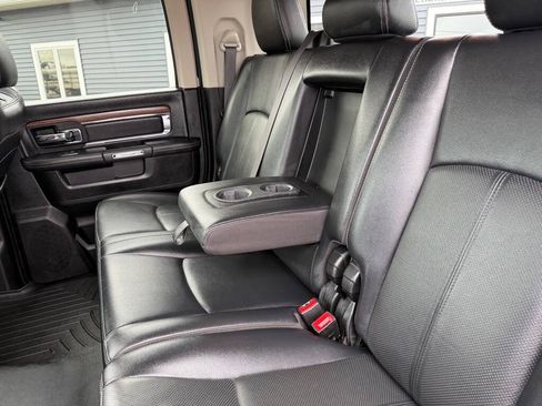 Used 2018 RAM 2500 Laramie AWD/4WD image 39