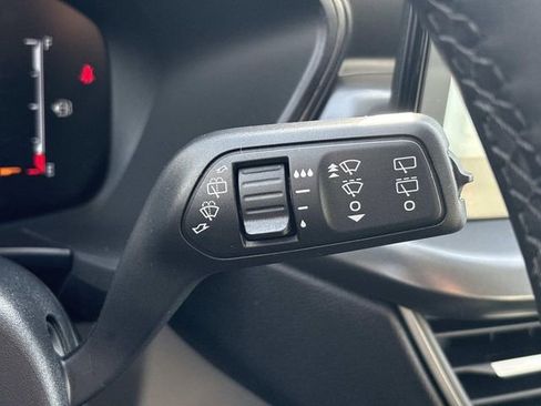 New 2026 Ford Escape SE image 28