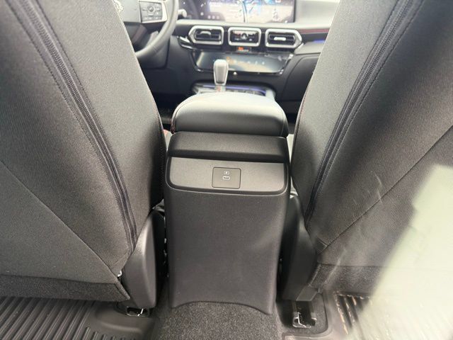 New 2026 Nissan Sentra SR w/ Floor Mat Package FWD image 25