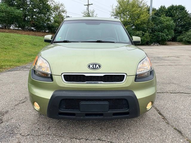 Used 2011 Kia Soul ! FWD image 8
