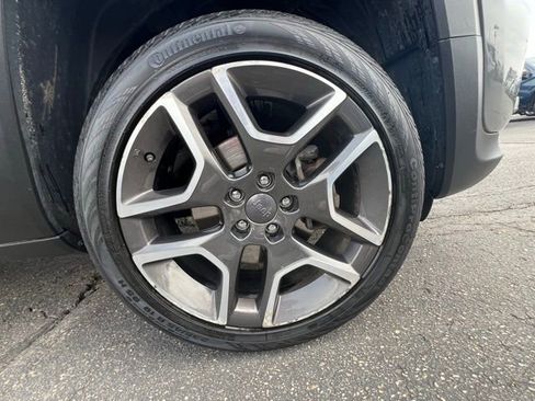 Used 2020 Jeep Renegade Limited AWD/4WD image 25