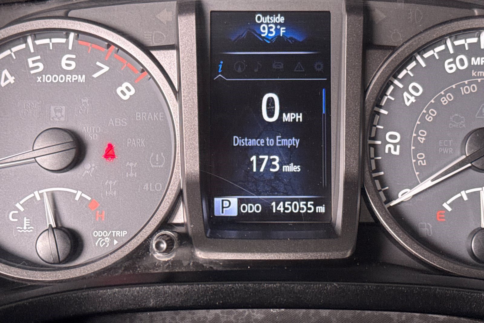 Used 2017 Toyota Tacoma SR5 RWD image 24