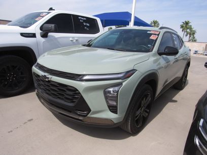 Used 2025 Chevrolet Trax ACTIV w/ Driver Confidence Package