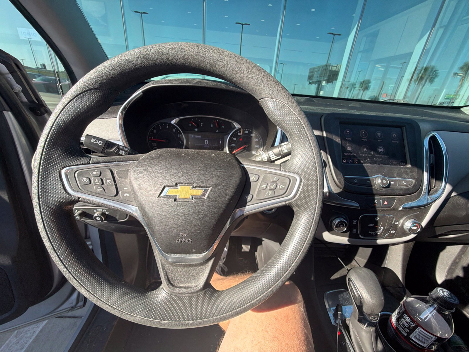 Used 2022 Chevrolet Equinox LS w/ LS Convenience Package FWD image 16
