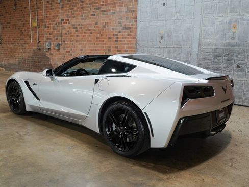 Used 2017 Chevrolet Corvette Stingray Coupe w/ Carbon Flash Badge Package RWD image 35