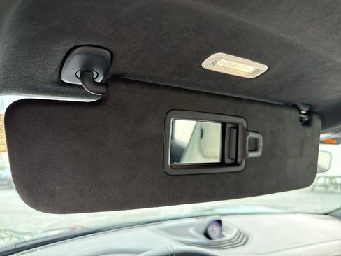 Used 2020 Porsche Taycan Turbo image 34