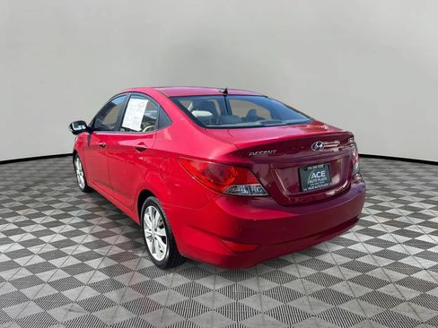 Used 2013 Hyundai Accent GLS w/ Premium Pkg FWD image 7