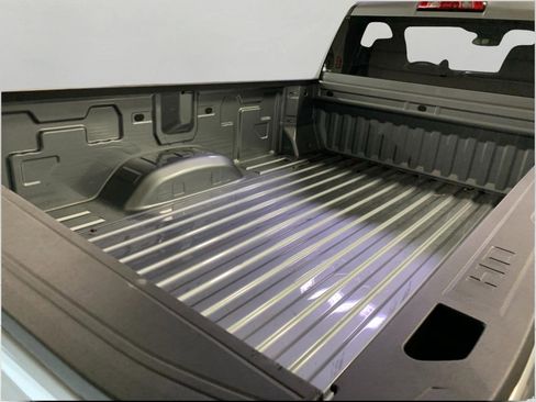 Used 2025 Chevrolet Silverado 3500 W/T w/ Z71 Off-Road Package image 12