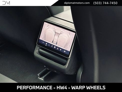 Used 2024 Tesla Model 3 Performance AWD/4WD image 21