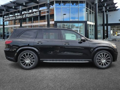 New 2026 Mercedes-Benz GLS 580 4MATIC image 6