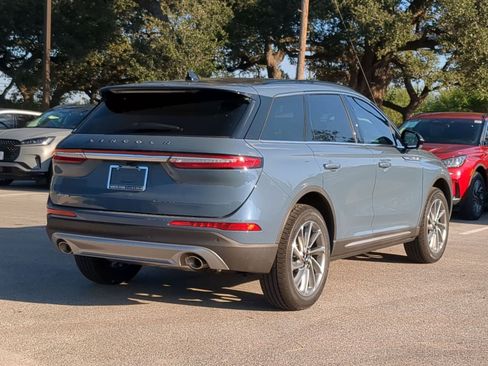 New 2026 Lincoln Corsair Premiere image 3