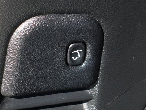 Used 2021 Jeep Grand Cherokee High Altitude image 9