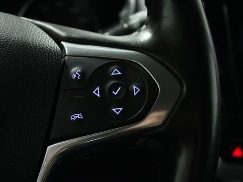 Used 2020 Chevrolet Traverse LT FWD image 22