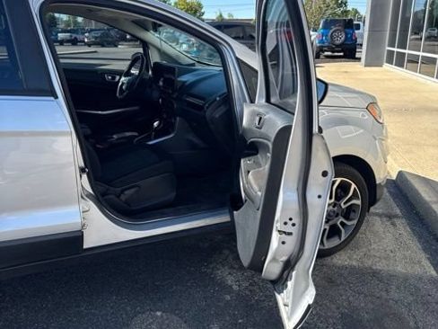 Used 2018 Ford EcoSport SE w/ SE Convenience Package FWD image 14
