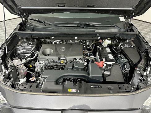 Used 2025 Toyota RAV4 XLE w/ Convenience Package image 34
