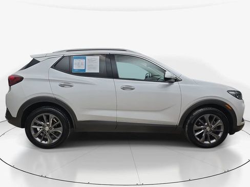 Used 2023 Buick Encore GX Essence w/ Experience Buick Package FWD image 3