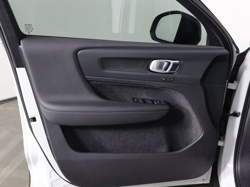Used 2023 Volvo C40 P8 Recharge Plus AWD/4WD image 18