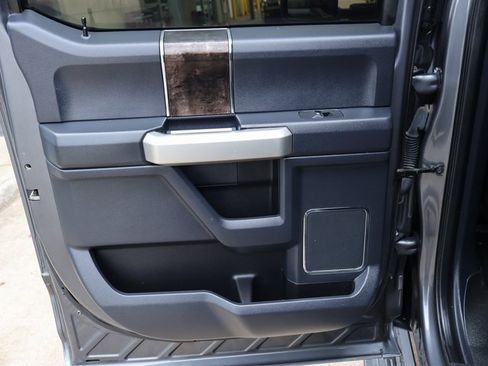 Used 2022 Ford F250 Lariat w/ Lariat Ultimate Package image 21