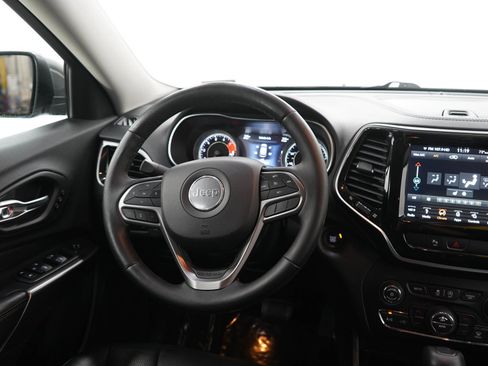 Used 2019 Jeep Cherokee Limited AWD/4WD image 14