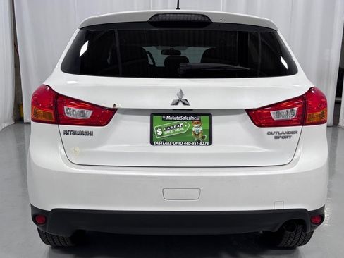 Used 2014 Mitsubishi Outlander Sport ES image 6