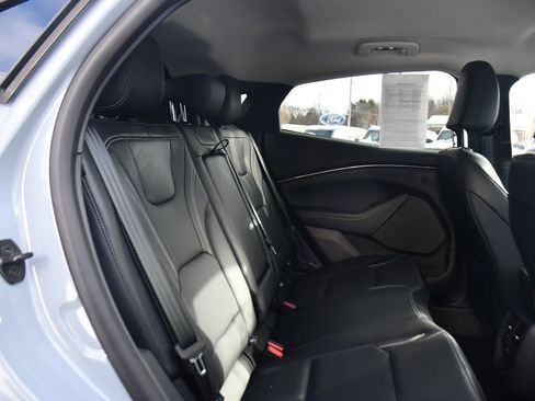 Used 2025 Ford Mustang Mach-E Premium image 17