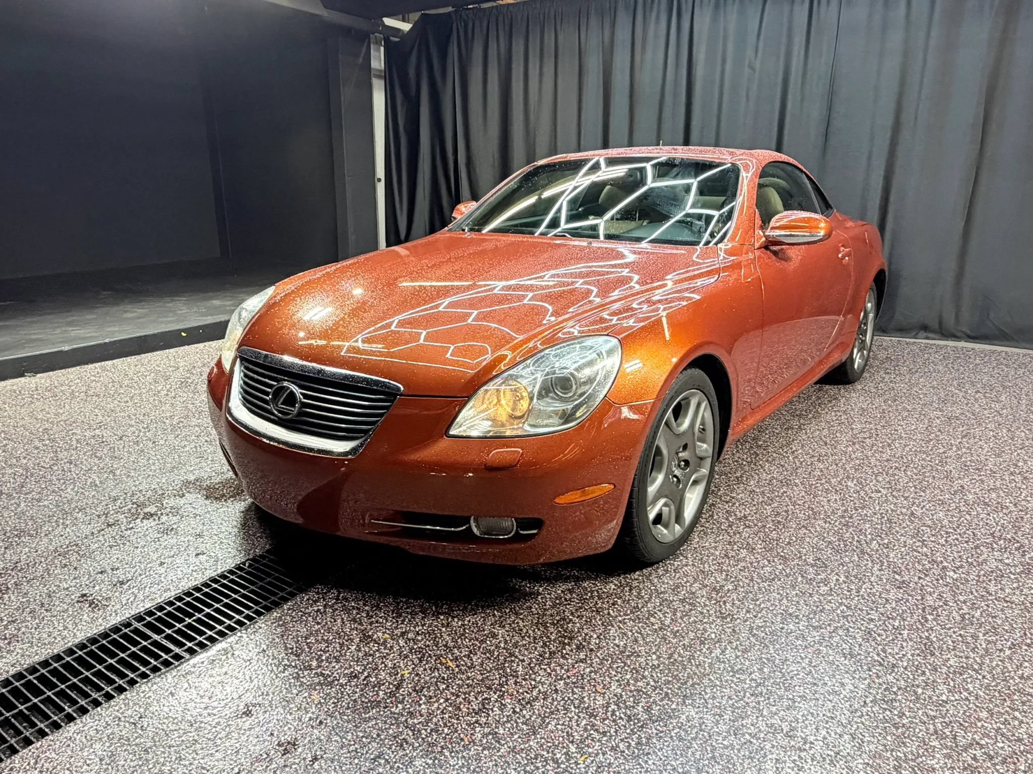 Used 2006 Lexus SC 430 Convertible RWD image 4
