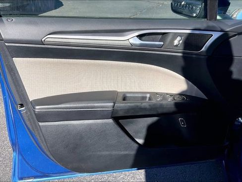 Used 2018 Ford Fusion S image 18