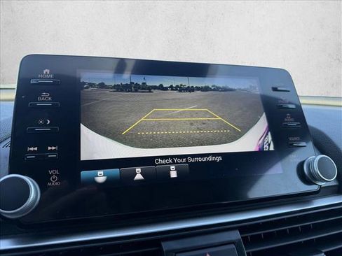 Used 2022 Honda Accord Sport image 18