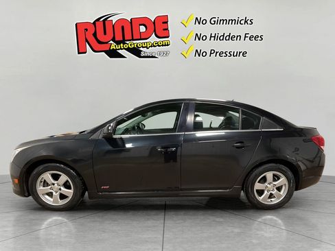 Used 2014 Chevrolet Cruze LT w/ RS Package image 2