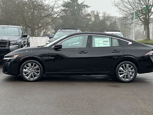 New 2026 Nissan Sentra SL w/ Floor Mat Package image 5