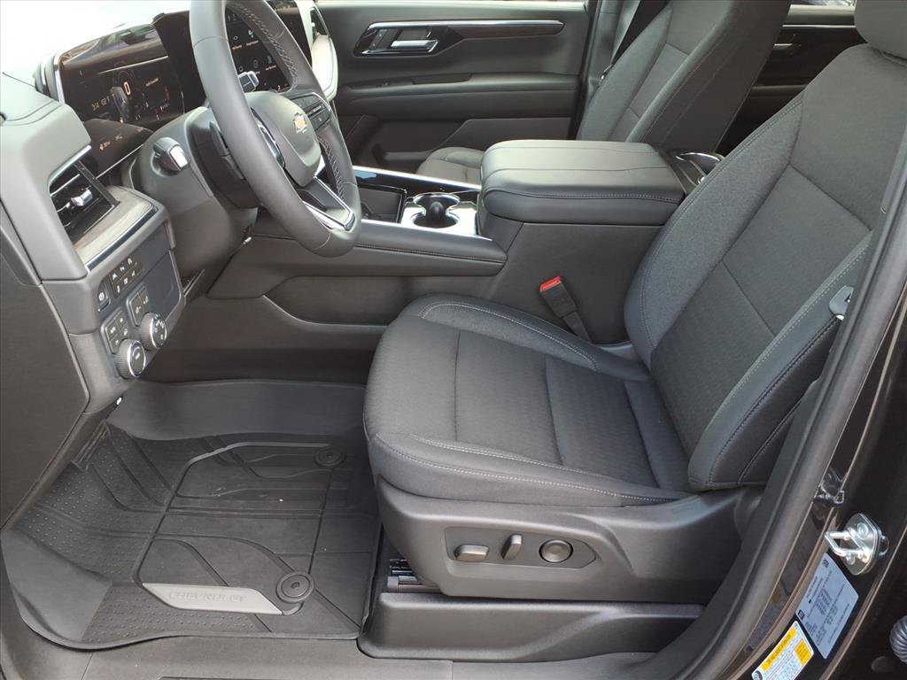 New 2026 Chevrolet Tahoe LS w/ LS Custom Edition AWD/4WD image 5