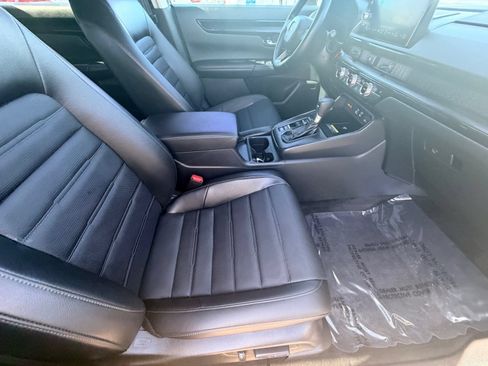 Used 2025 Honda CR-V EX-L image 14