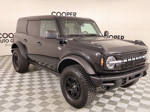 Used 2024 Ford Bronco Wildtrak AWD/4WD image 1