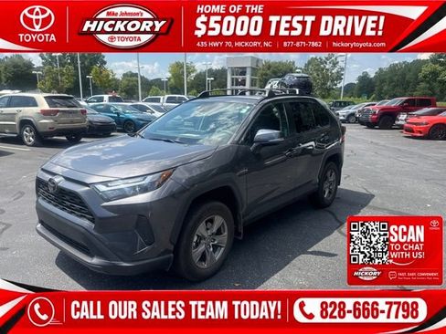 Used 2024 Toyota RAV4 XLE w/ Convenience Package AWD/4WD image 1