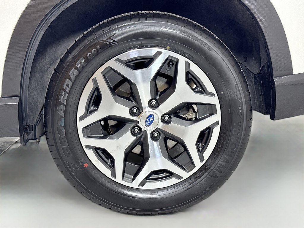 Used 2022 Subaru Forester Premium AWD/4WD image 10