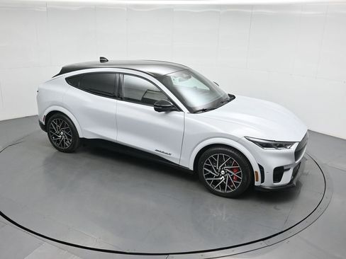 Certified 2023 Ford Mustang Mach-E GT w/ GT Performance Edition image 40